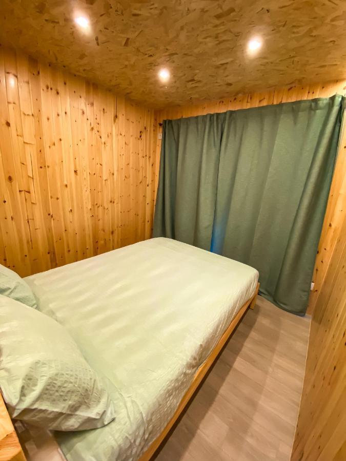 Bungalow Pichoses Geres Camping Rio Caldo エクステリア 写真